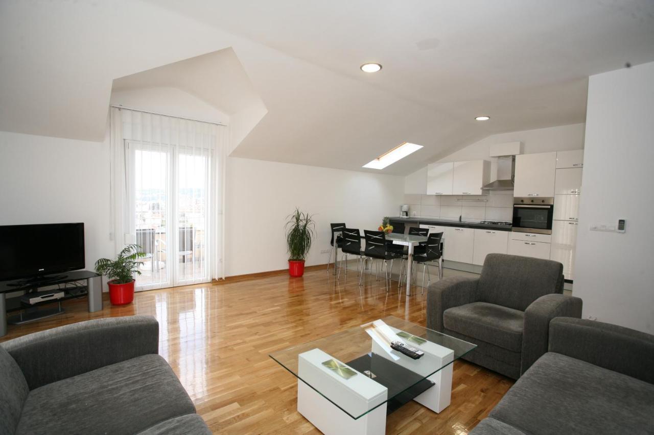 טרוגיר Apartments Little Paradise מראה חיצוני תמונה