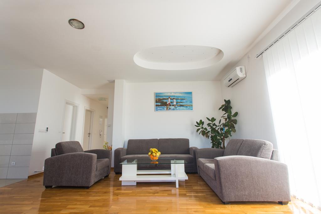 טרוגיר Apartments Little Paradise חדר תמונה