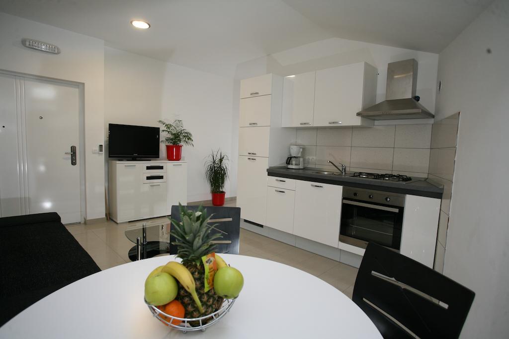 טרוגיר Apartments Little Paradise חדר תמונה